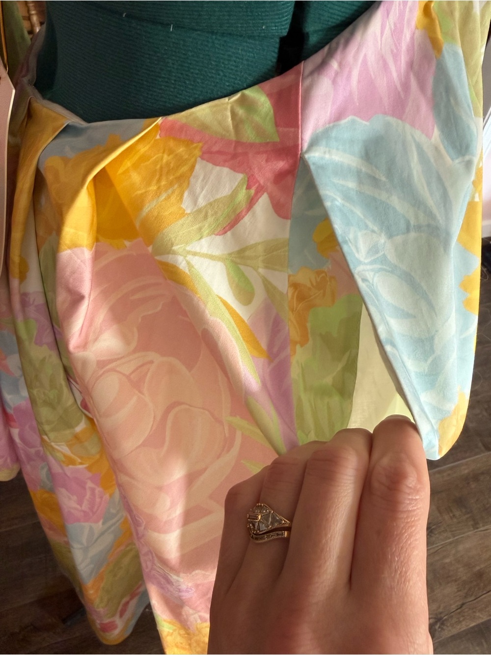 Mestiza New York Watercolor Peony Giselle midi dress 2 - Picture 6 of 12